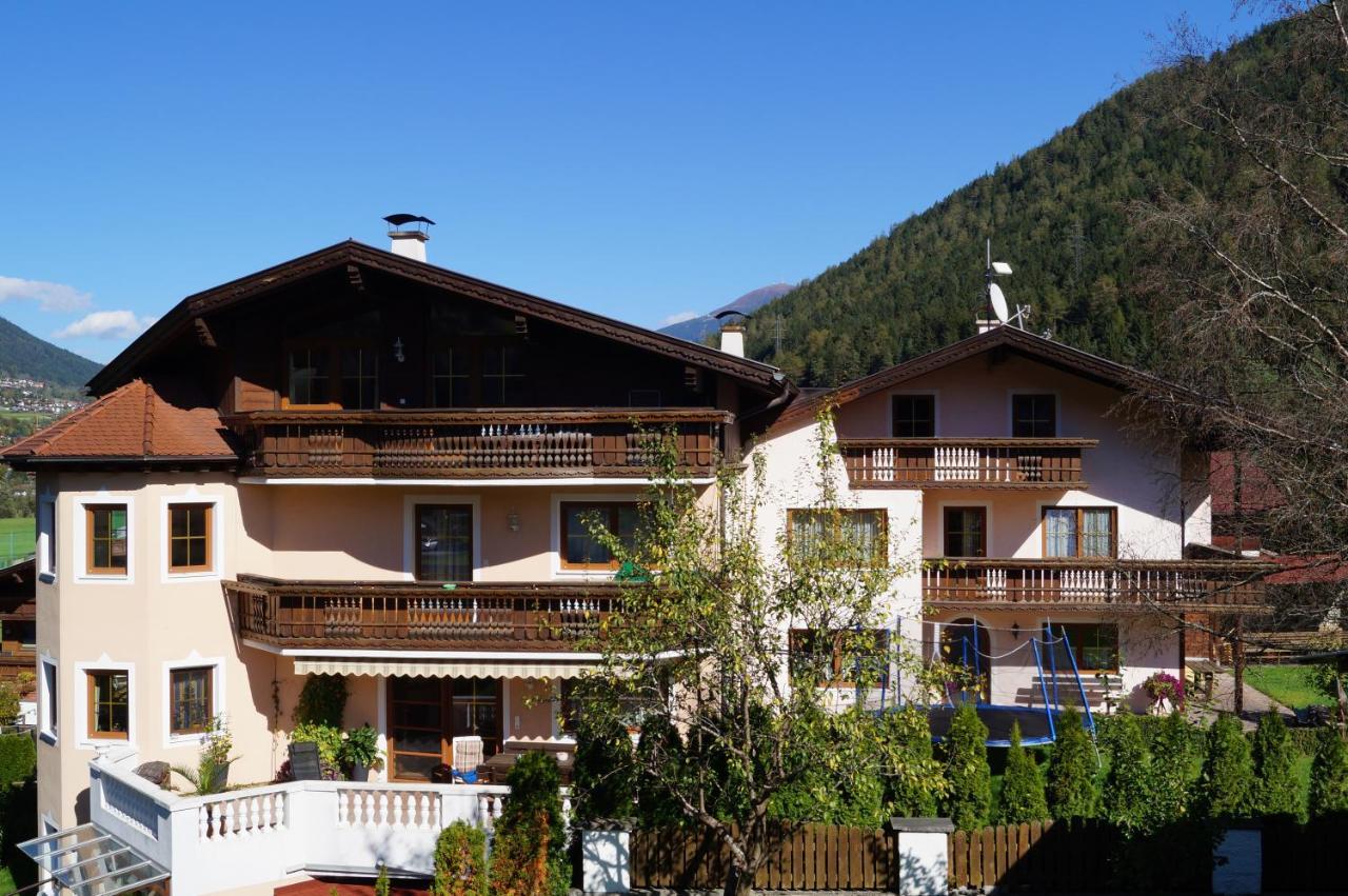 Ferienhaus Bergblick フルプメス エクステリア 写真