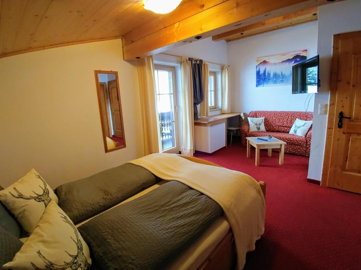 Ferienhaus Bergblick フルプメス エクステリア 写真